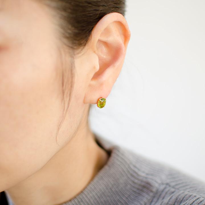 umu -アム- FINE JEWELRY STUIDIOペリドット スタッドピアスpi0278_i2.jpg