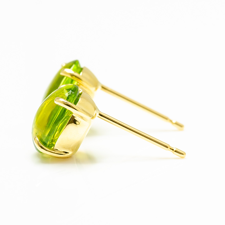 umu -アム- FINE JEWELRY STUIDIOペリドット スタッドピアスpi0278_y.jpg