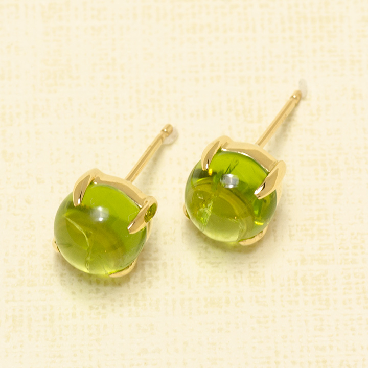 umu -アム- FINE JEWELRY STUIDIOK18 カボション ペリドット スタッドピアスpi0281_kanban2.jpg