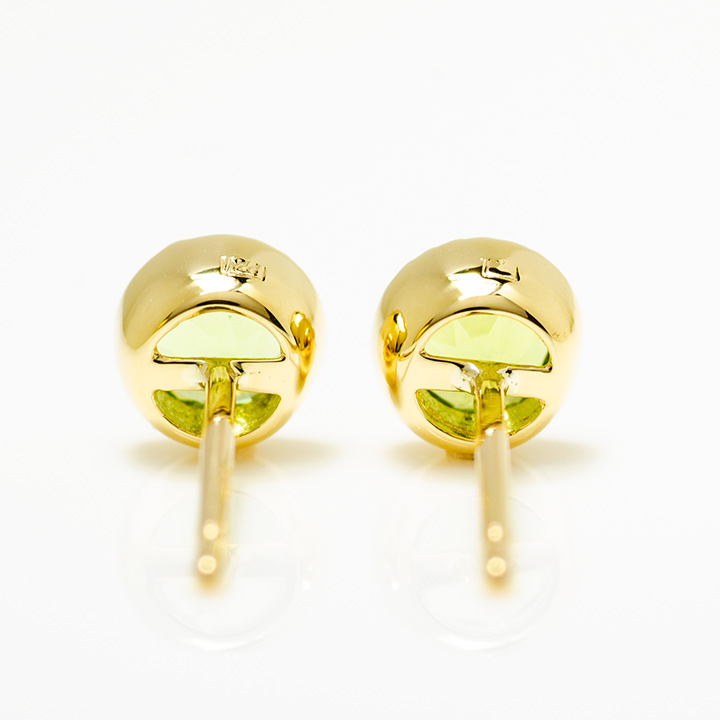 umu -アム- FINE JEWELRY STUIDIOペリドット スタッドピアス 「epica」pi0285_u.jpg