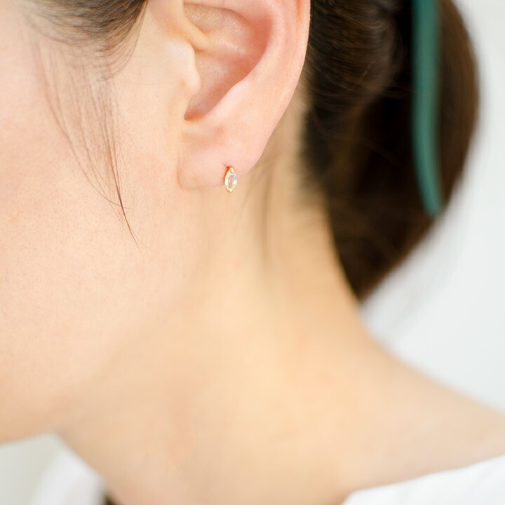 umu -アム- FINE JEWELRY STUIDIOマーキス ブルームーンストーン スタッドピアス 「saetta」pi0287_i3.jpg