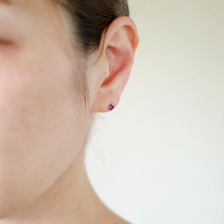 umu -アム- FINE JEWELRY STUIDIOアメシスト スタッドピアス 「quadoro」pi0300_i2.jpg