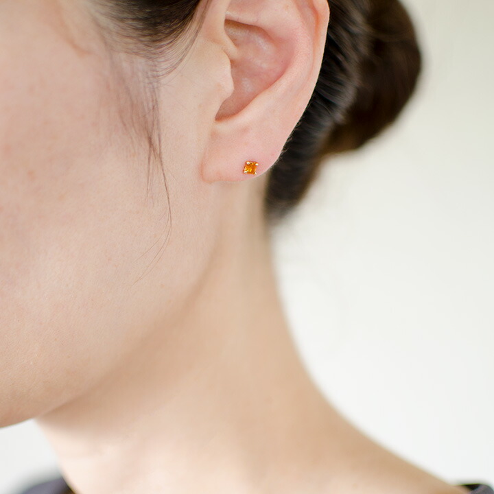 umu -アム- FINE JEWELRY STUIDIOシトリン スタッドピアス 「quadoro」pi0301_i3.jpg