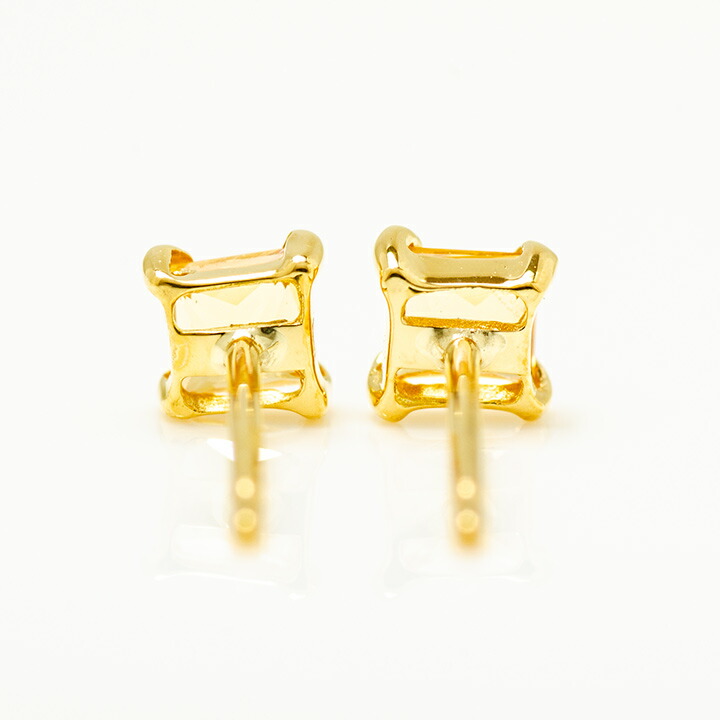 umu -アム- FINE JEWELRY STUIDIOイエローサファイア スタッドピアス 「quadoro」pi0307_u.jpg