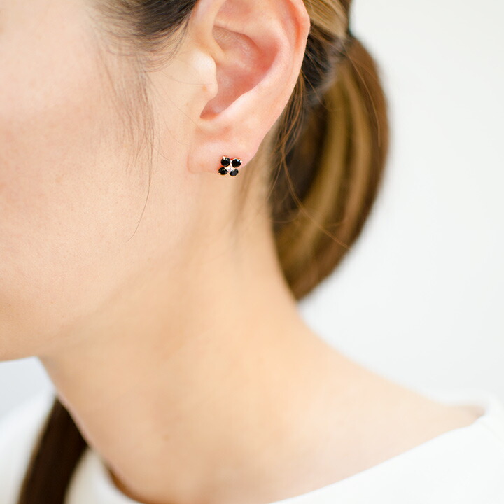 umu -アム- FINE JEWELRY STUIDIOオニキス ピンクキュービックジルコニア スタッドピアスpi0315_i3.jpg