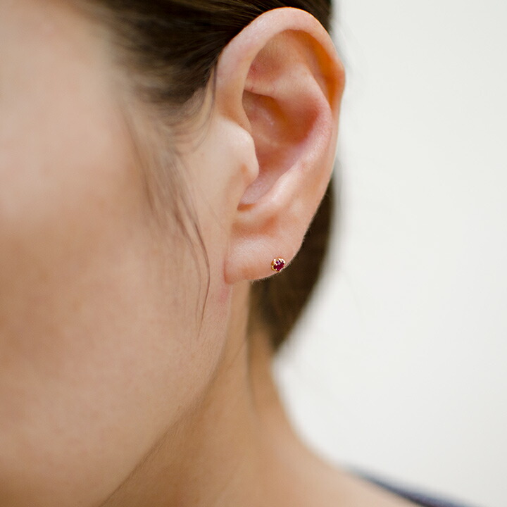umu -アム- FINE JEWELRY STUIDIO非加熱ルビー スタッドピアスpi0319_i2.jpg