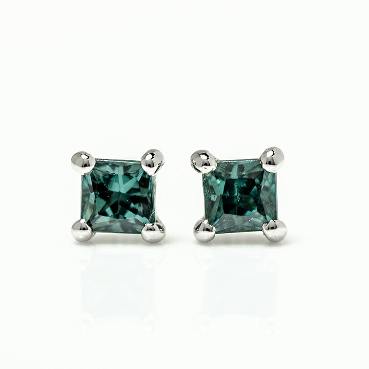 umu -アム- FINE JEWELRY STUIDIOカラーチェンジガーネット スタッドピアスpi0320_m.jpg
