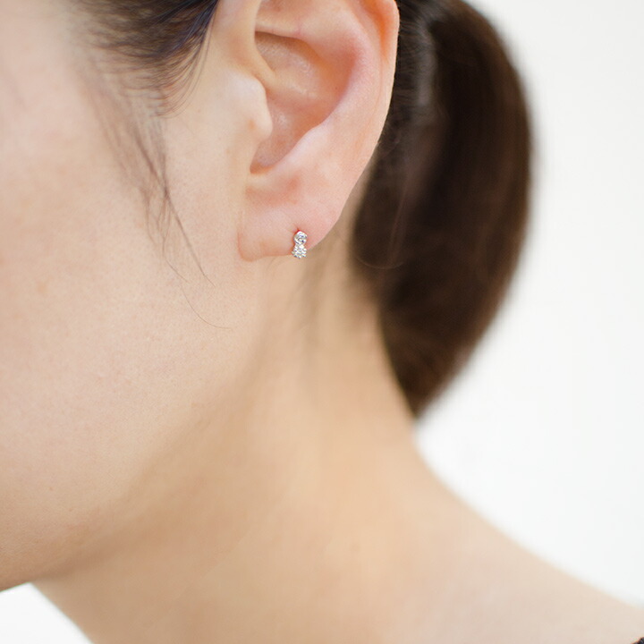 umu -アム- FINE JEWELRY STUIDIOダイヤモンド バラモチーフ スタッドピアス 「rosa」pi0322_i3.jpg