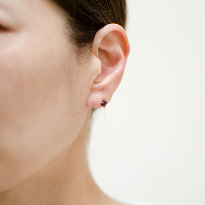 umu -アム- FINE JEWELRY STUIDIOロードライトガーネット ハート スタッドピアスpi0337_i2.jpg