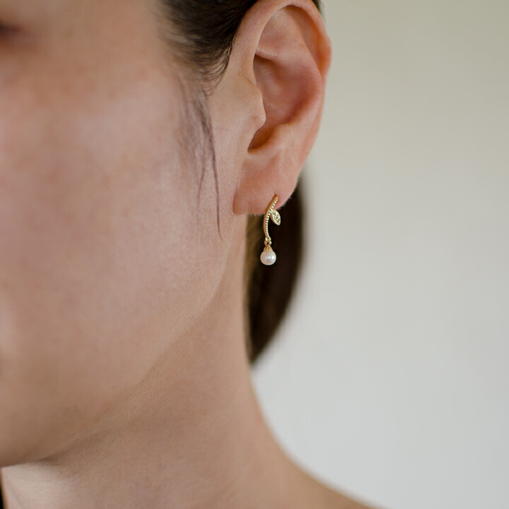 umu -アム- FINE JEWELRY STUIDIO淡水パール ダイヤモンド スタッドピアスpi0349_i2.jpg