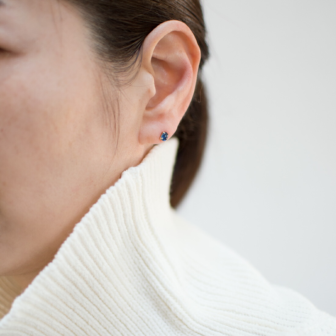 umu -アム- FINE JEWELRY STUIDIOカボション ブルーサファイア スタッドピアス 「leale」pi0351_i3.jpg