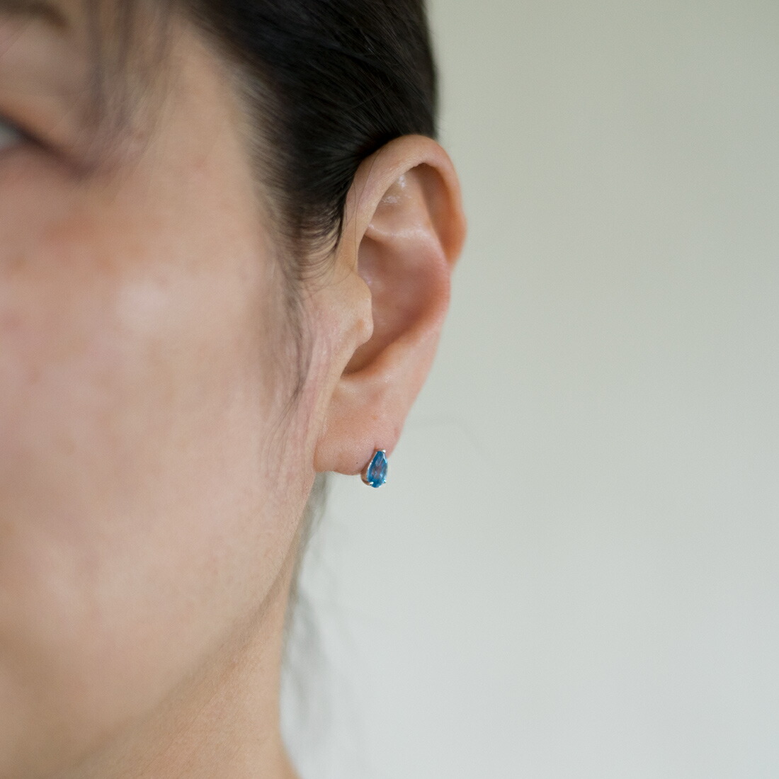 umu -アム- FINE JEWELRY STUIDIOブルートパーズ スタッドピアス 「adulto」pi0358_i2.jpg