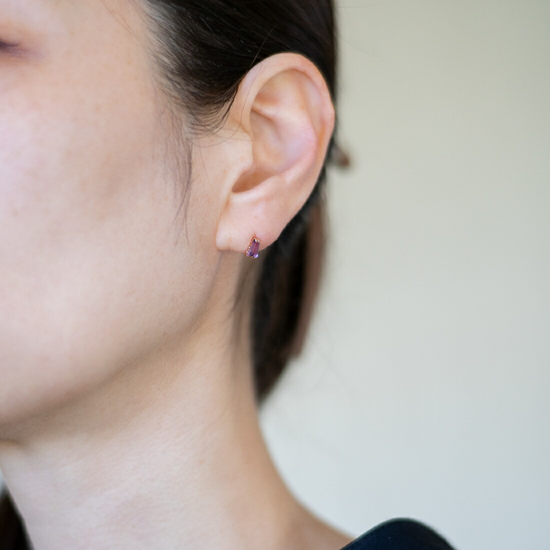 umu -アム- FINE JEWELRY STUIDIOテーパーバゲット アメシスト スタッドピアスpi0362_i2.jpg