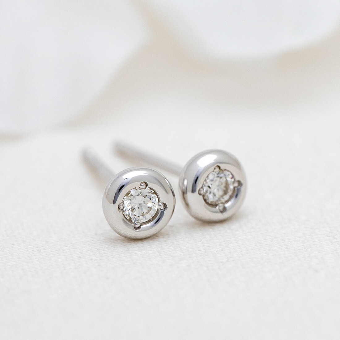 umu -アム- FINE JEWELRY STUIDIOダイヤモンド スタッドピアス 「piccolo」pi0368_1.jpg