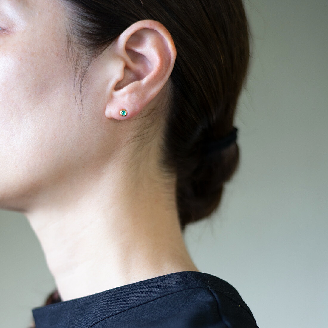 umu -アム- FINE JEWELRY STUIDIOエメラルド スタッドピアス 「piccolo」pi0369_i3.jpg