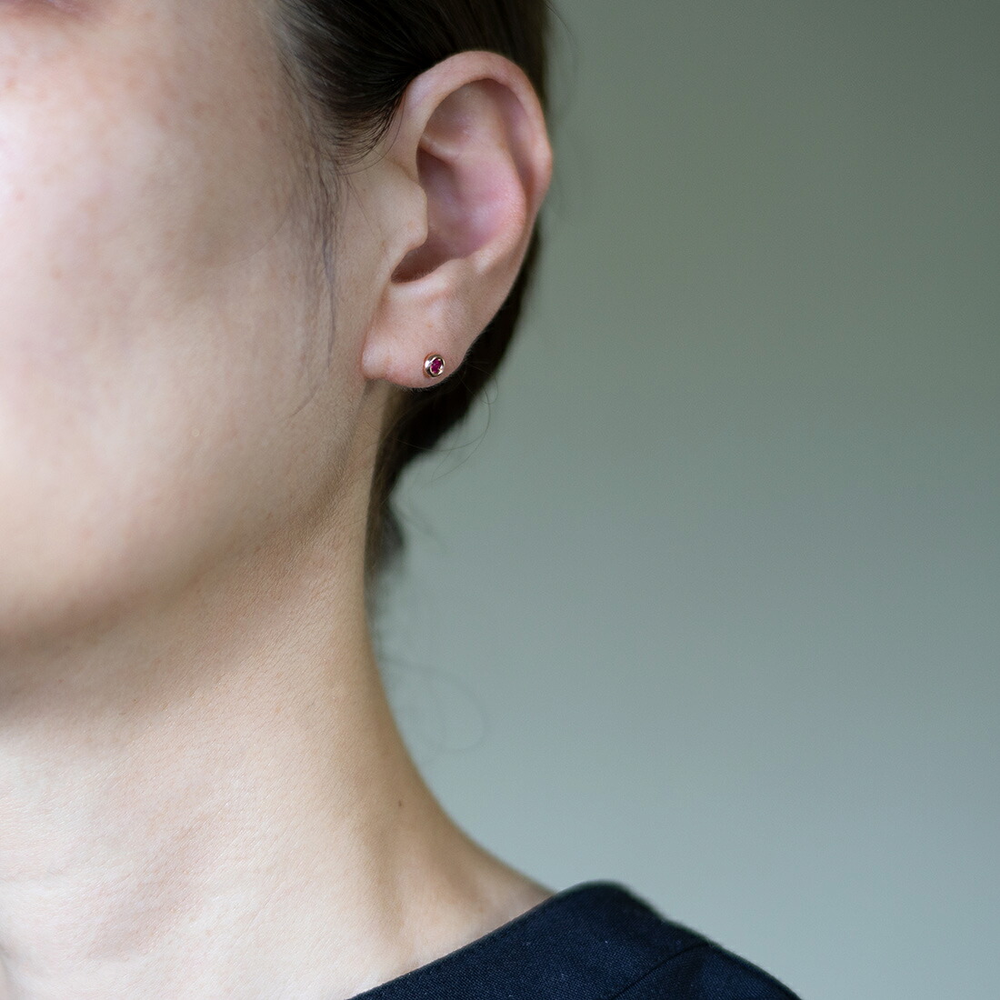 umu -アム- FINE JEWELRY STUIDIOルビー スタッドピアス 「piccolo」pi0370_i2.jpg