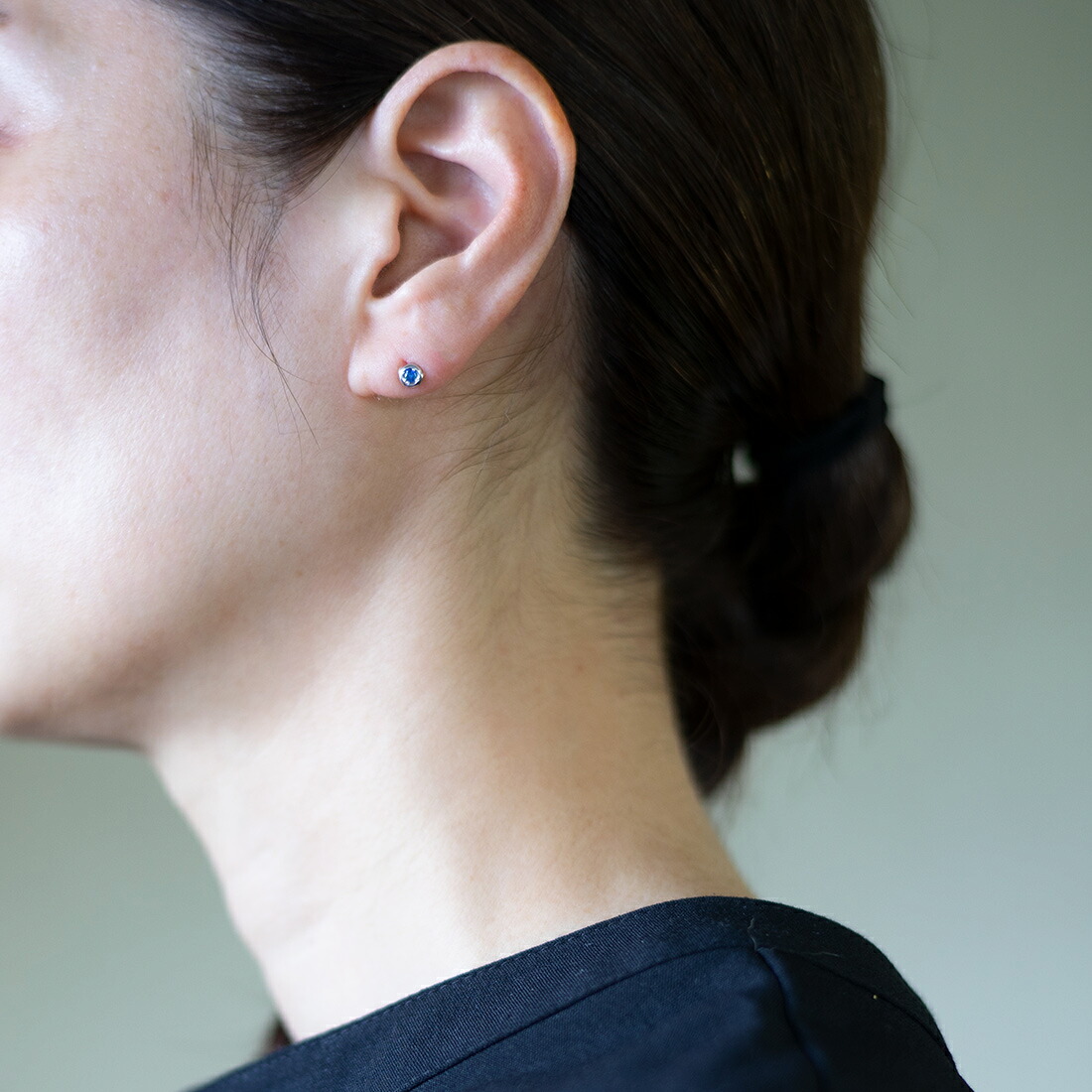 umu -アム- FINE JEWELRY STUIDIOブルーサファイア スタッドピアス 「piccolo」pi0371_i3.jpg