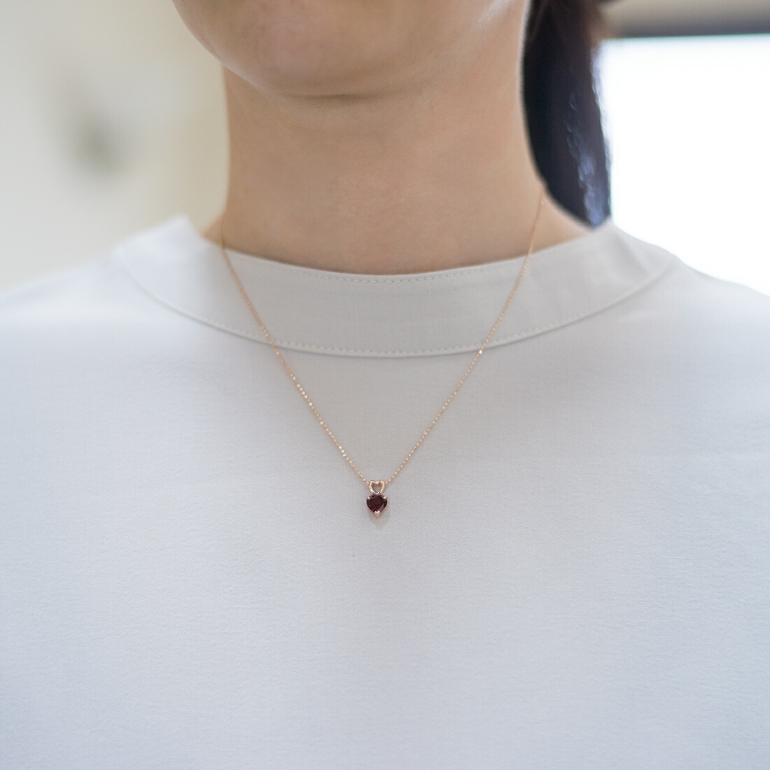 umu -アム- FINE JEWELRY STUIDIOロードライトガーネット ハートモチーフ ペンダントトップpn0017_i2.jpg