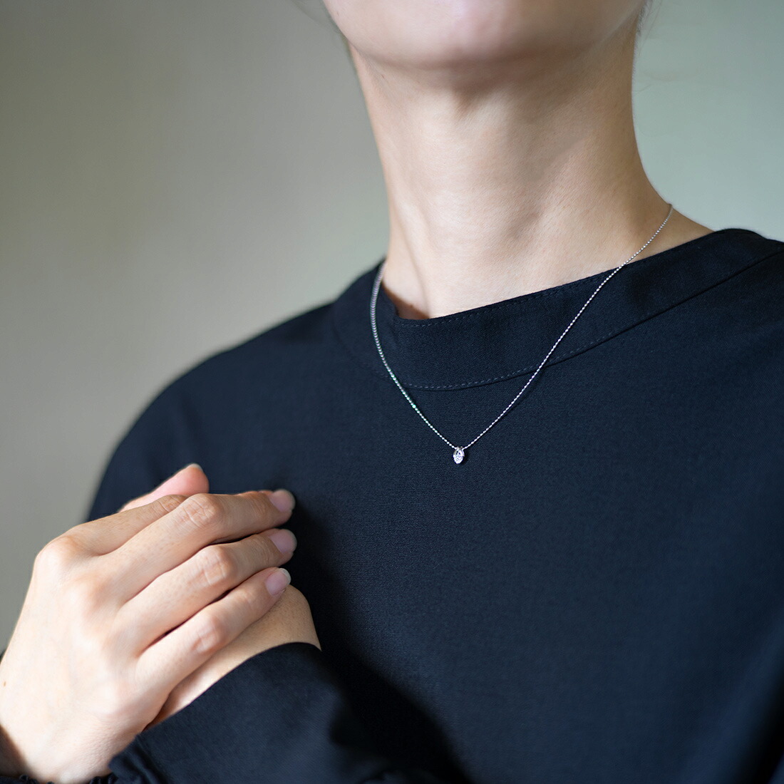 umu -アム- FINE JEWELRY STUIDIOダイヤモンド ペンダントpn0020_i3.jpg