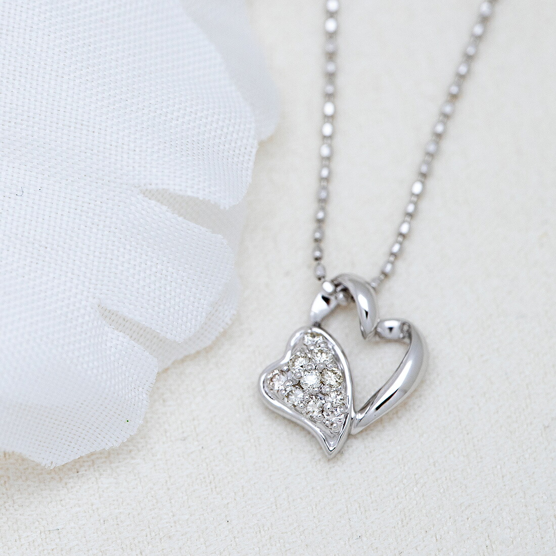 umu -アム- FINE JEWELRY STUIDIOダイヤモンド ハートモチーフ ペンダントトップpn0026_1.jpg