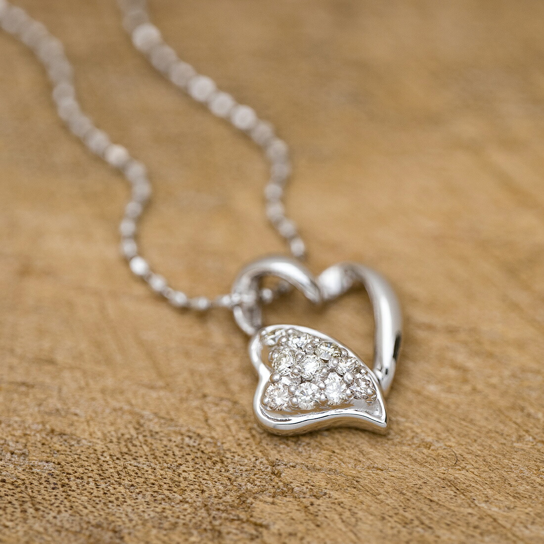 umu -アム- FINE JEWELRY STUIDIOダイヤモンド ハートモチーフ ペンダントトップpn0026_kanban2.jpg