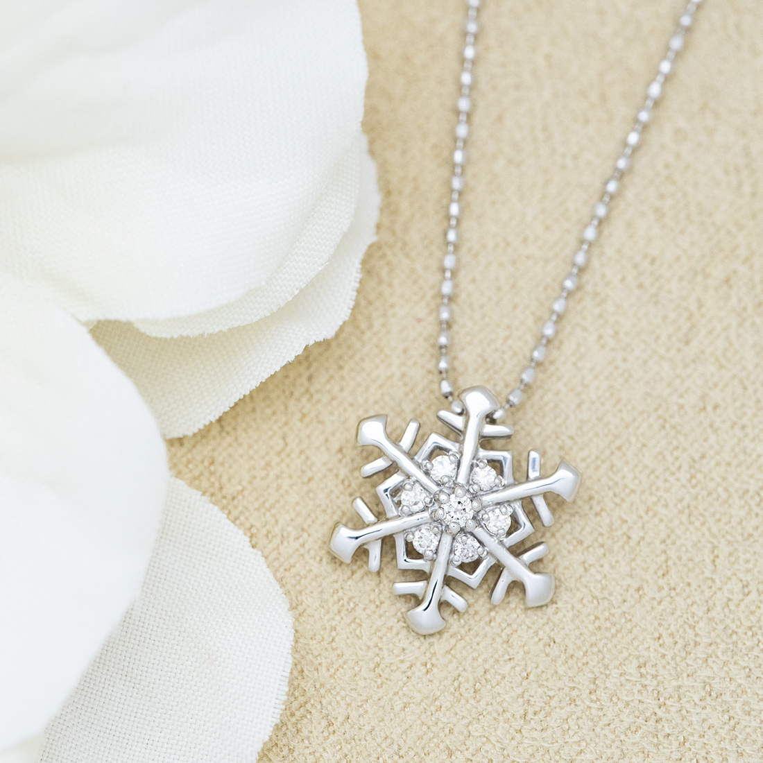 umu -アム- FINE JEWELRY STUIDIOダイヤモンド スノー ペンダントトップpn0046_1.jpg