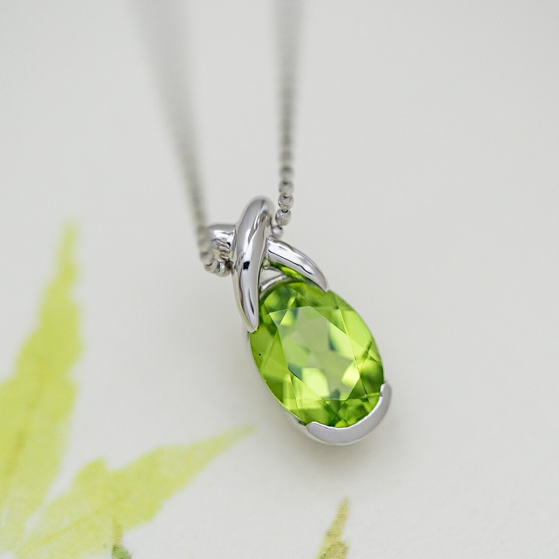 umu -アム- FINE JEWELRY STUIDIOペリドット ペンダントトップpn0056_kanban2.jpg