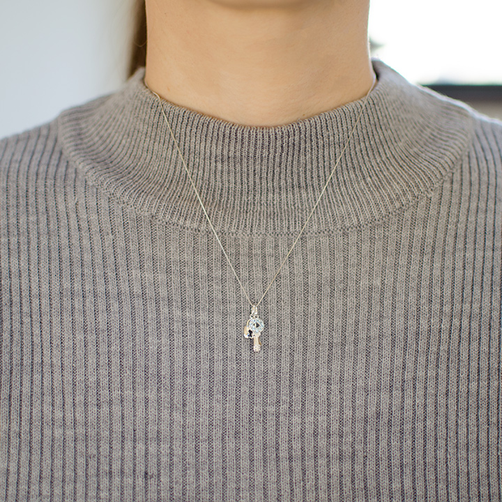 umu -アム- FINE JEWELRY STUIDIOブルートパーズ キーモチーフ ペンダントpn0069_i2.jpg