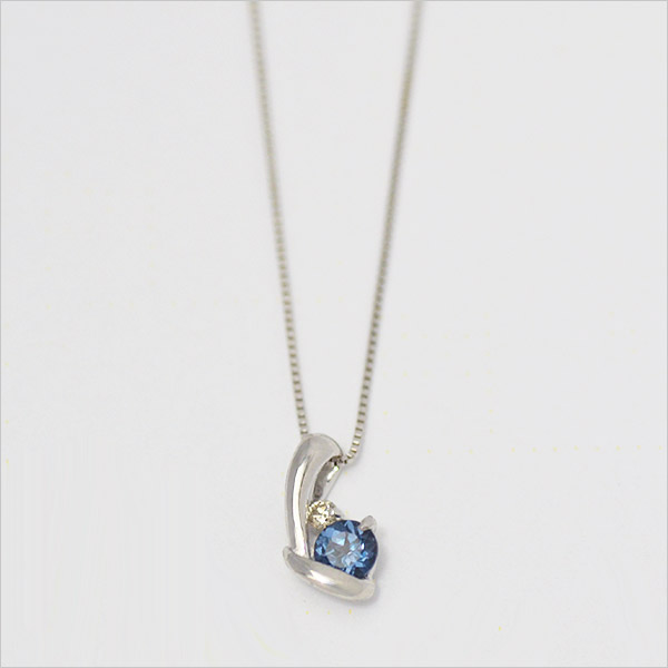 umu -アム- FINE JEWELRY STUIDIOK18 カラーチェンジガーネット ダイヤモンド ペンダント 「chiarita」pn0081_m.jpg
