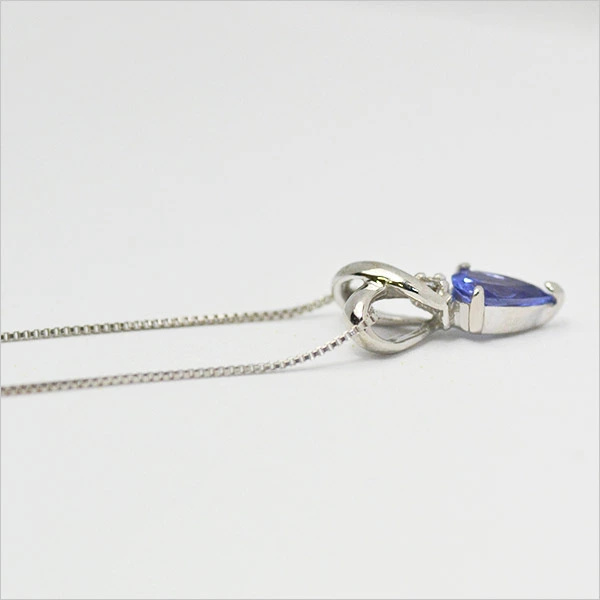 umu -アム- FINE JEWELRY STUIDIOK18 タンザナイト ダイヤモンド ペンダントトップpn0107_s.jpg