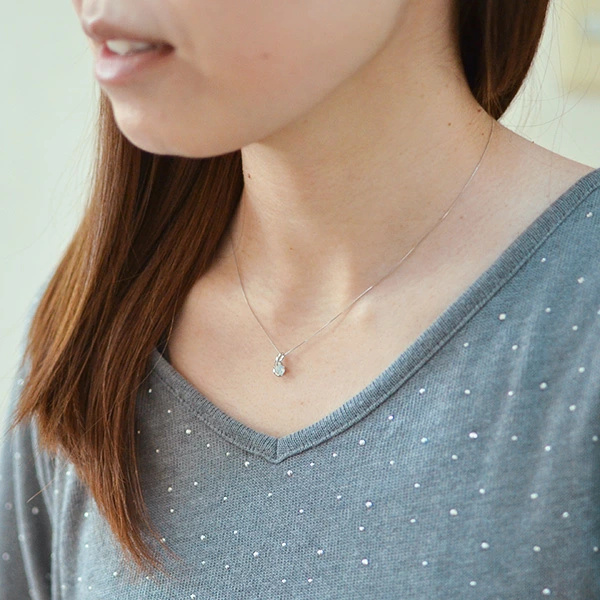 umu -アム- FINE JEWELRY STUIDIOK18 ブルームーンストーン ダイヤモンド ペンダントトップ 「chiarita」pn0111_i2.jpg