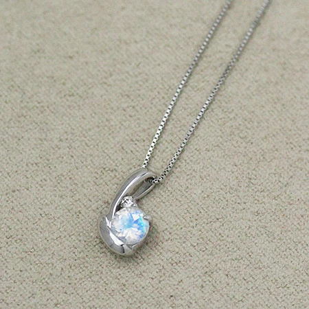 umu -アム- FINE JEWELRY STUIDIOK18 ブルームーンストーン ダイヤモンド ペンダントトップ 「chiarita」pn0111_kanban2.jpg