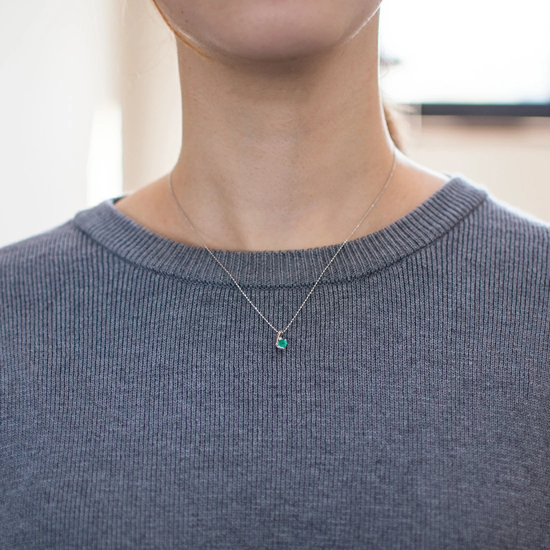 umu -アム- FINE JEWELRY STUIDIOエメラルド ダイヤモンド ペンダントトップ 「chiarita」pn0112_i2.jpg