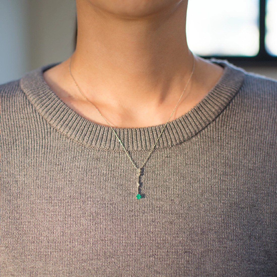 umu -アム- FINE JEWELRY STUIDIOエメラルド ダイヤモンド Iライン ペンダントトップpn0119_i2.jpg