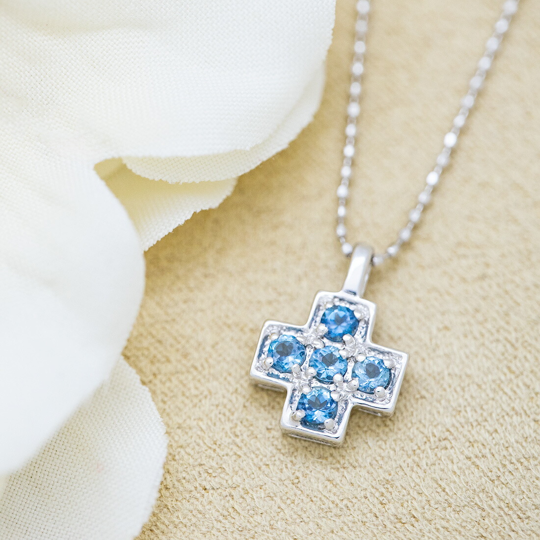 umu -アム- FINE JEWELRY STUIDIOサンタマリアアクアマリン クロスモチーフ ペンダントトップpn0121_1.jpg