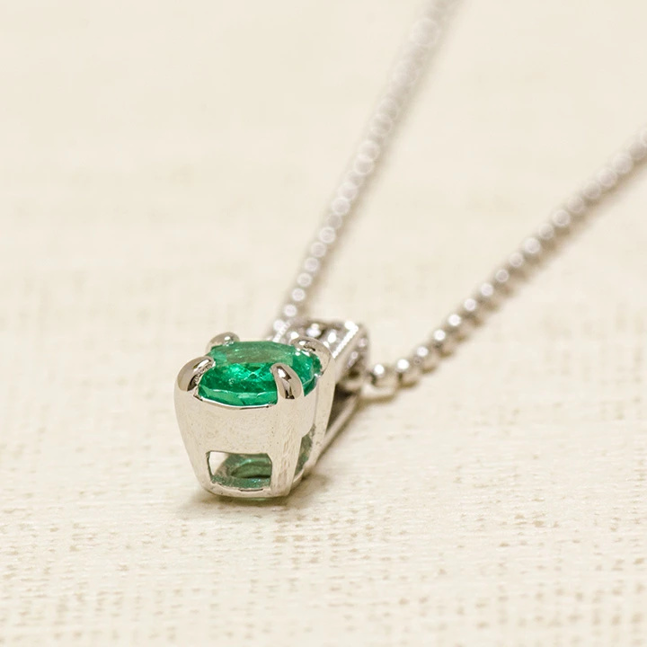 umu -アム- FINE JEWELRY STUIDIOエメラルド ダイヤモンド ペンダントトップ 「fiorito」pn0126_kanban2.jpg