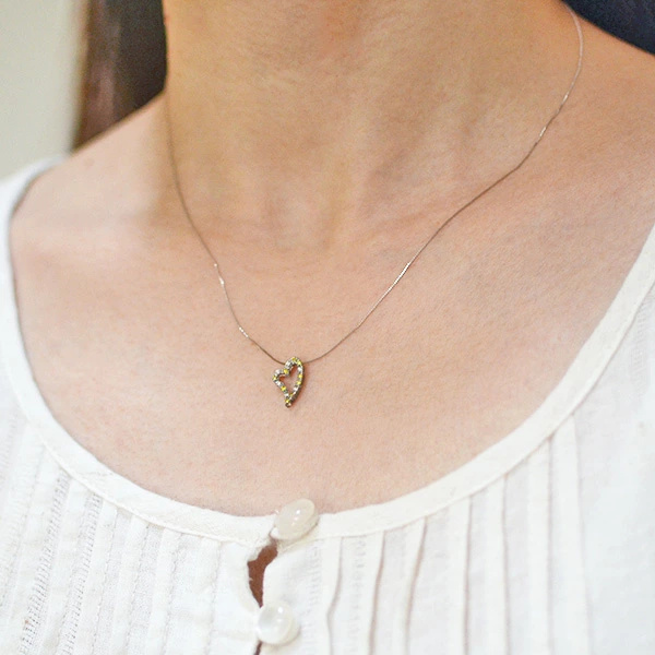 umu -アム- FINE JEWELRY STUIDIOK18 カナリー ダイヤモンド ハート ペンダントトップpn0141_kanban2.jpg