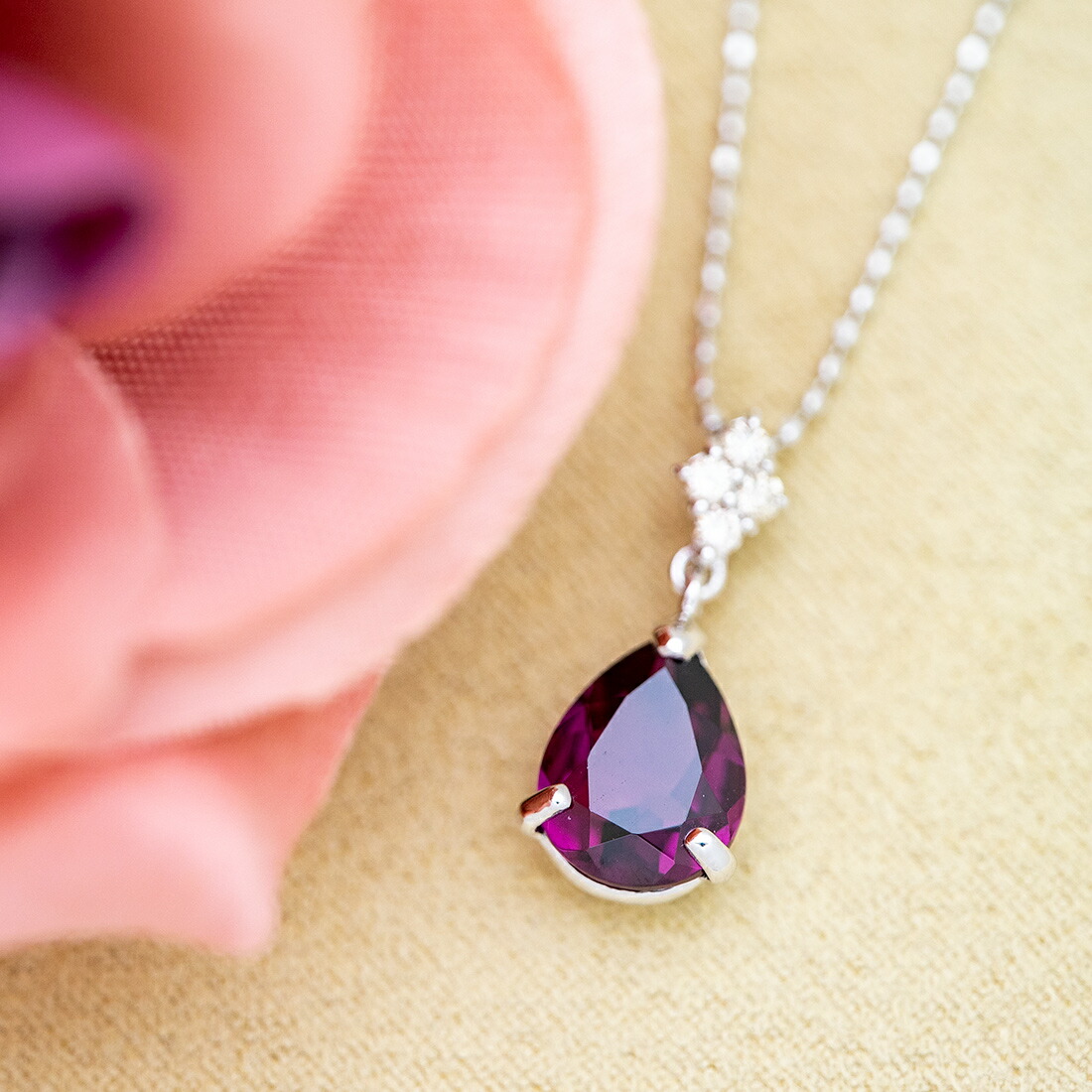 umu -アム- FINE JEWELRY STUIDIOロードライトガーネット ダイヤモンド ペンダントトップpn0157_1.jpg