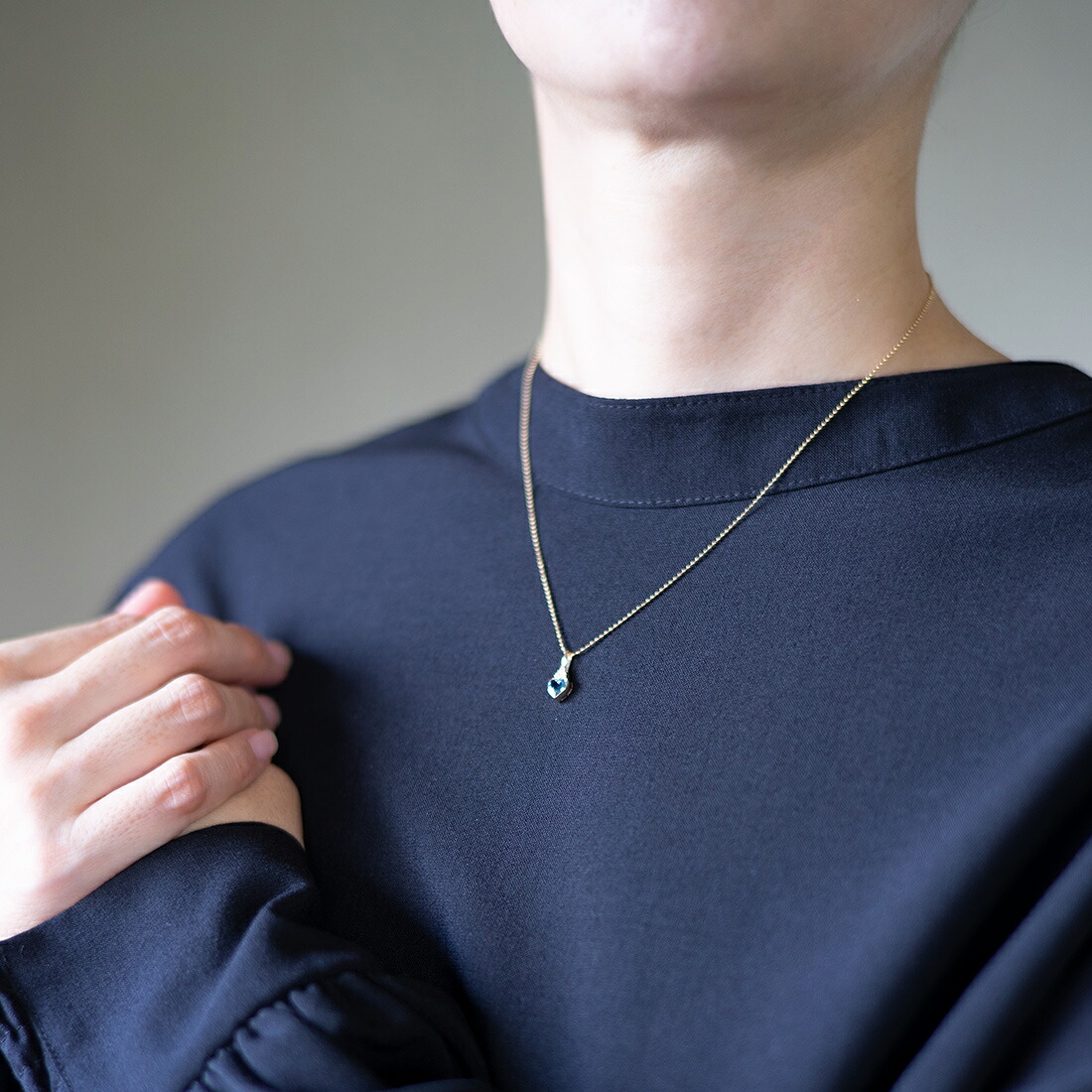 umu -アム- FINE JEWELRY STUIDIOサンタマリアアクアマリン ダイヤモンド ハート ペンダントトップpn0209_i3.jpg