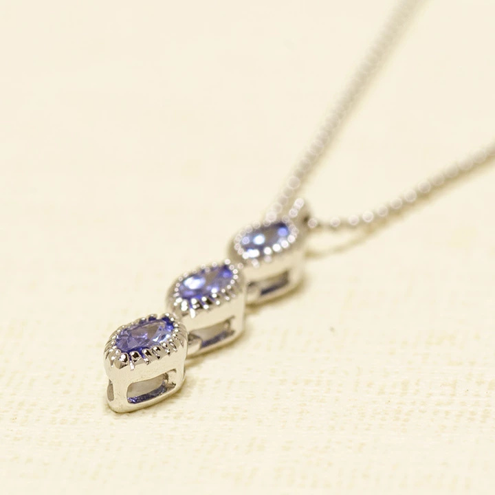 umu -アム- FINE JEWELRY STUIDIOマーキス タンザナイト ペンダントpn0219_kanban2.jpg