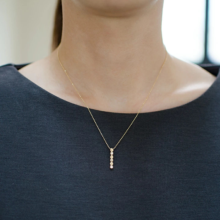 umu -アム- FINE JEWELRY STUIDIOK18 ダイヤモンド バラモチーフ ペンダントトップ 「rosa」pn0246_i2.jpg