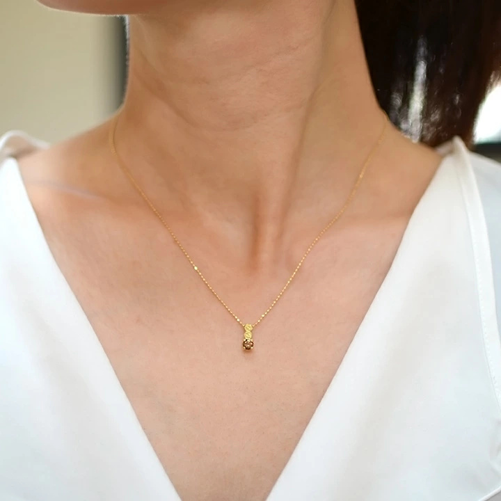 umu -アム- FINE JEWELRY STUIDIOK18 アンダルサイト バラモチーフ ペンダントトップ 「rosa」pn0252_i2.jpg