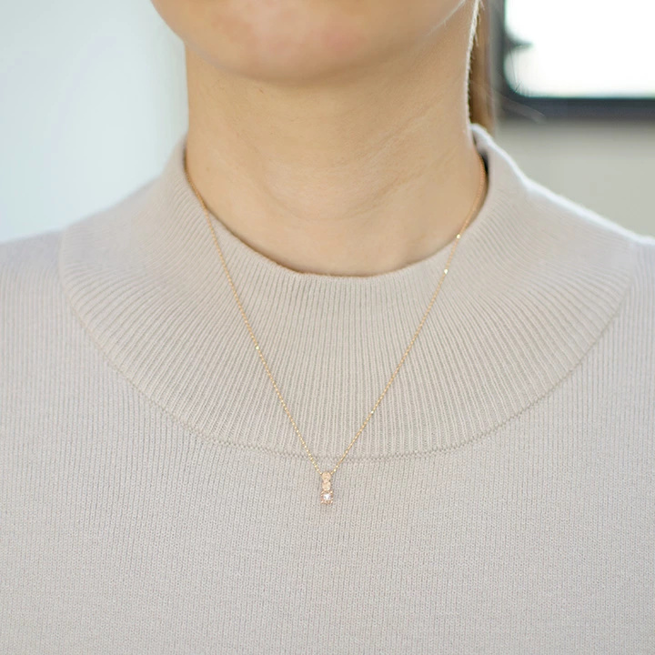 umu -アム- FINE JEWELRY STUIDIOモルガナイト バラモチーフ ペンダントトップ 「rosa」pn0254_i2.jpg