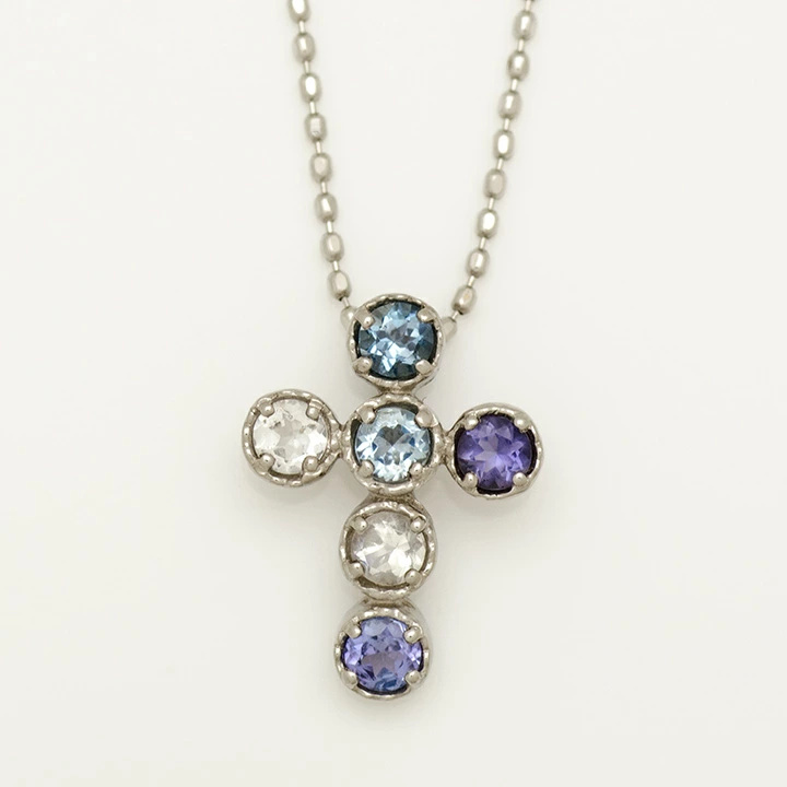 umu -アム- FINE JEWELRY STUIDIOクールカラー クロスモチーフ ペンダントトップ 「dolce」pn0283_m.jpg