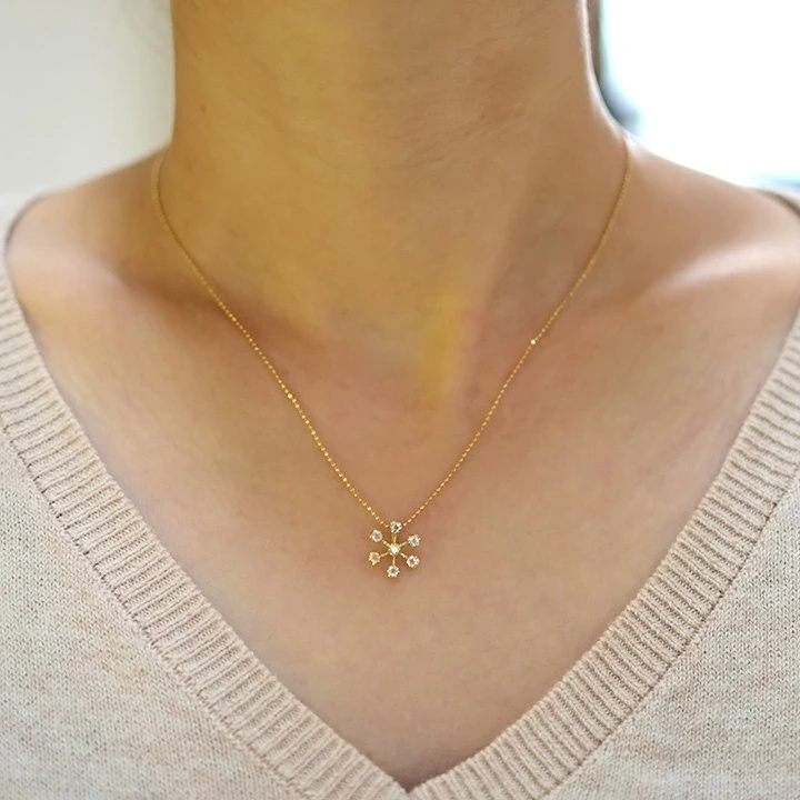 umu -アム- FINE JEWELRY STUIDIOブルームーンストーン ダイヤモンド ペンダントトップ 「neve」pn0295_i2.jpg