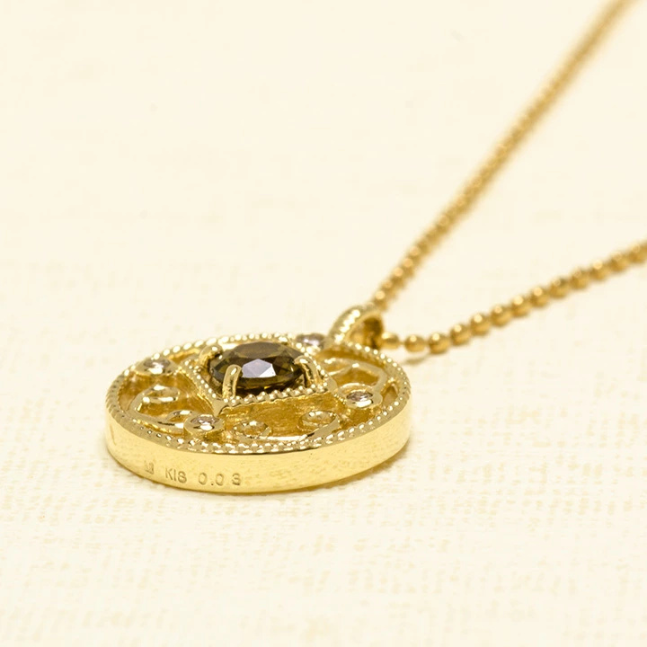 umu -アム- FINE JEWELRY STUIDIOスフェーン ダイヤモンド ペンダントトップ 「valzer」pn0309_kanban2.jpg