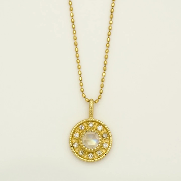 umu -アム- FINE JEWELRY STUIDIOブルームーンストーン ダイヤ ペンダントトップ 「cosmo」pn0316_m.jpg