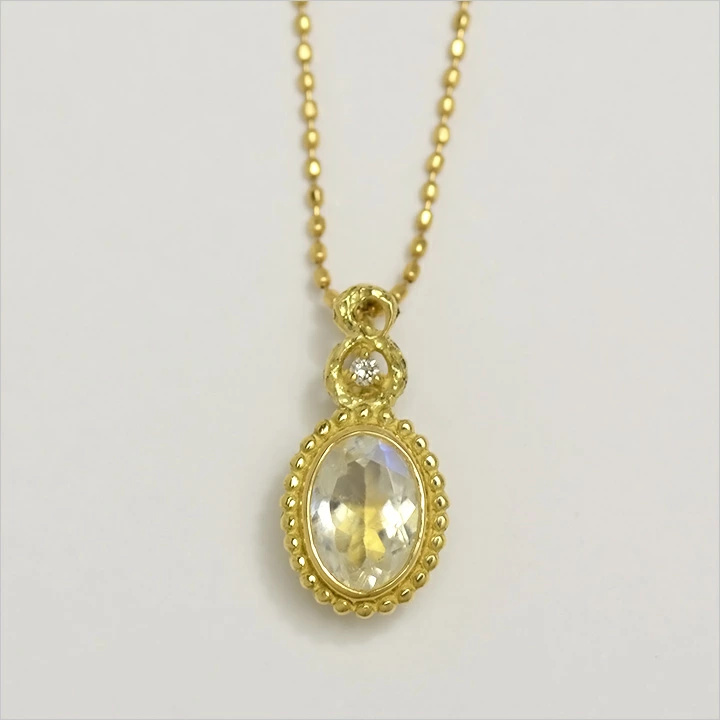 umu -アム- FINE JEWELRY STUIDIOブルームーンストーン ダイヤ ペントップ 「driade」pn0322_m.jpg