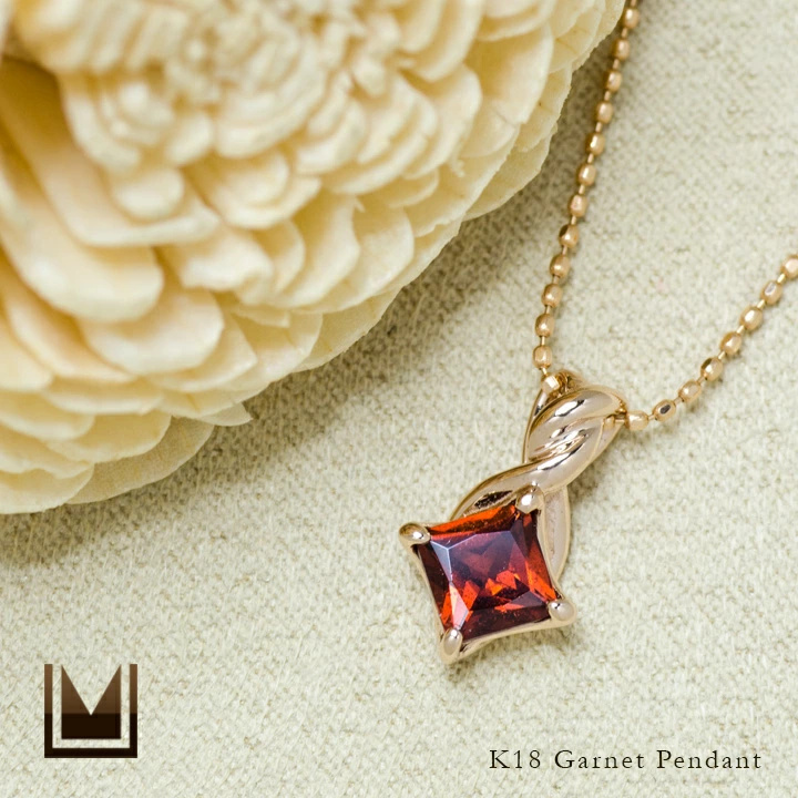 umu -アム- FINE JEWELRY STUIDIOガーネット ペンダントトップ 「liana」pn0330_1.jpg