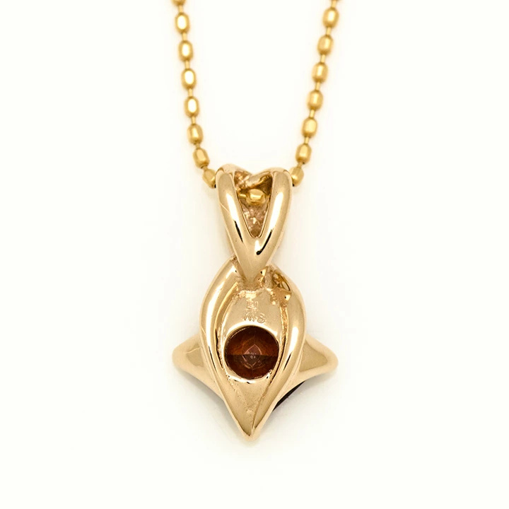 umu -アム- FINE JEWELRY STUIDIOガーネット ペンダントトップ 「liana」pn0330_u.jpg